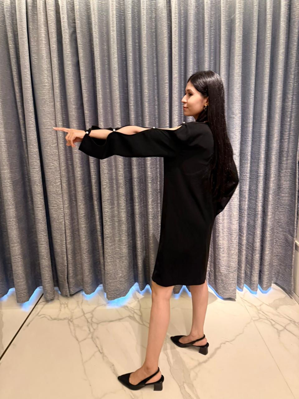 Chic Black Slit Sleeve Dress
