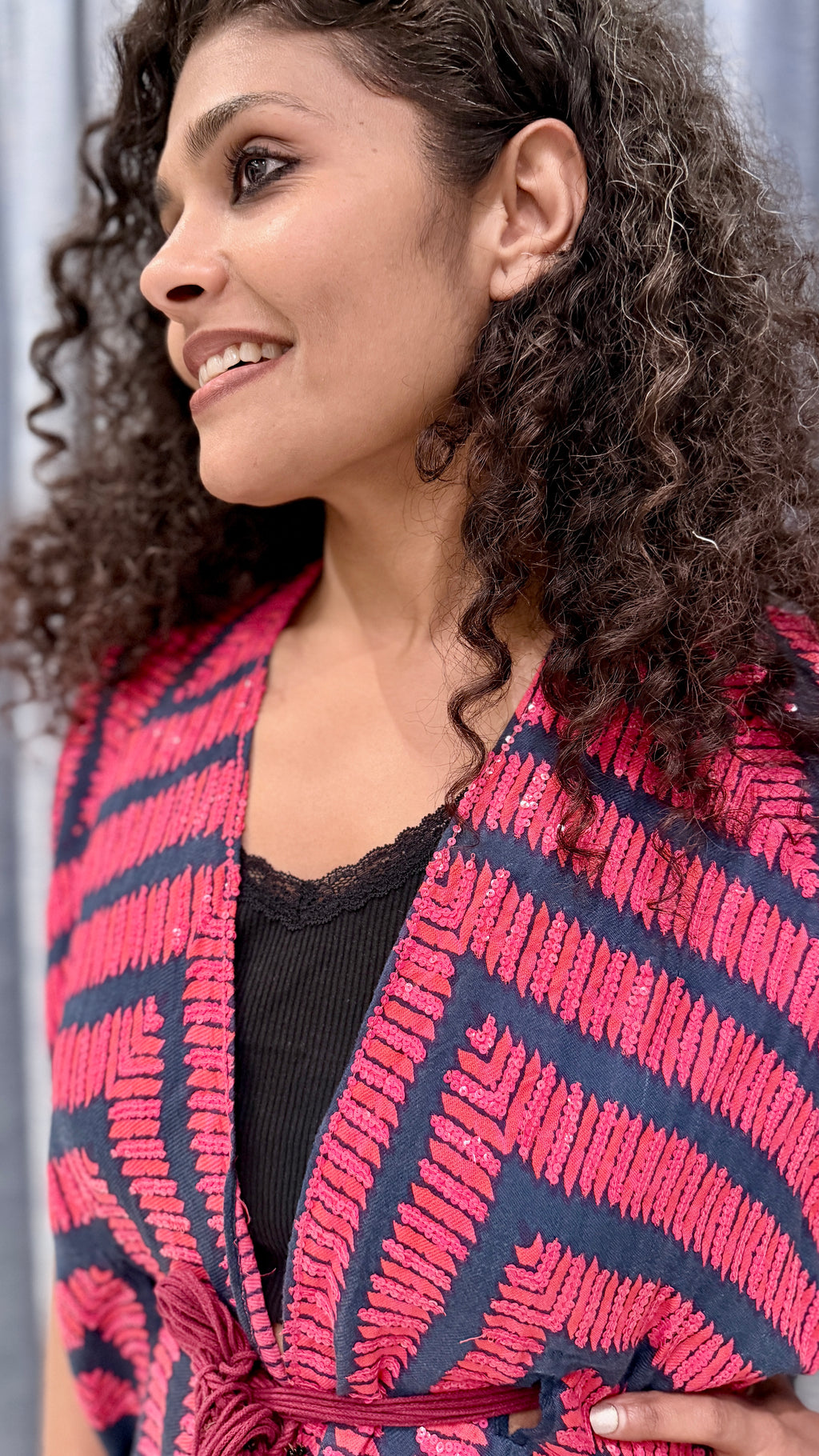 Pink Geometric Print Ethnic Vest – Sleeveless Navy Shrug with Fringe Ties