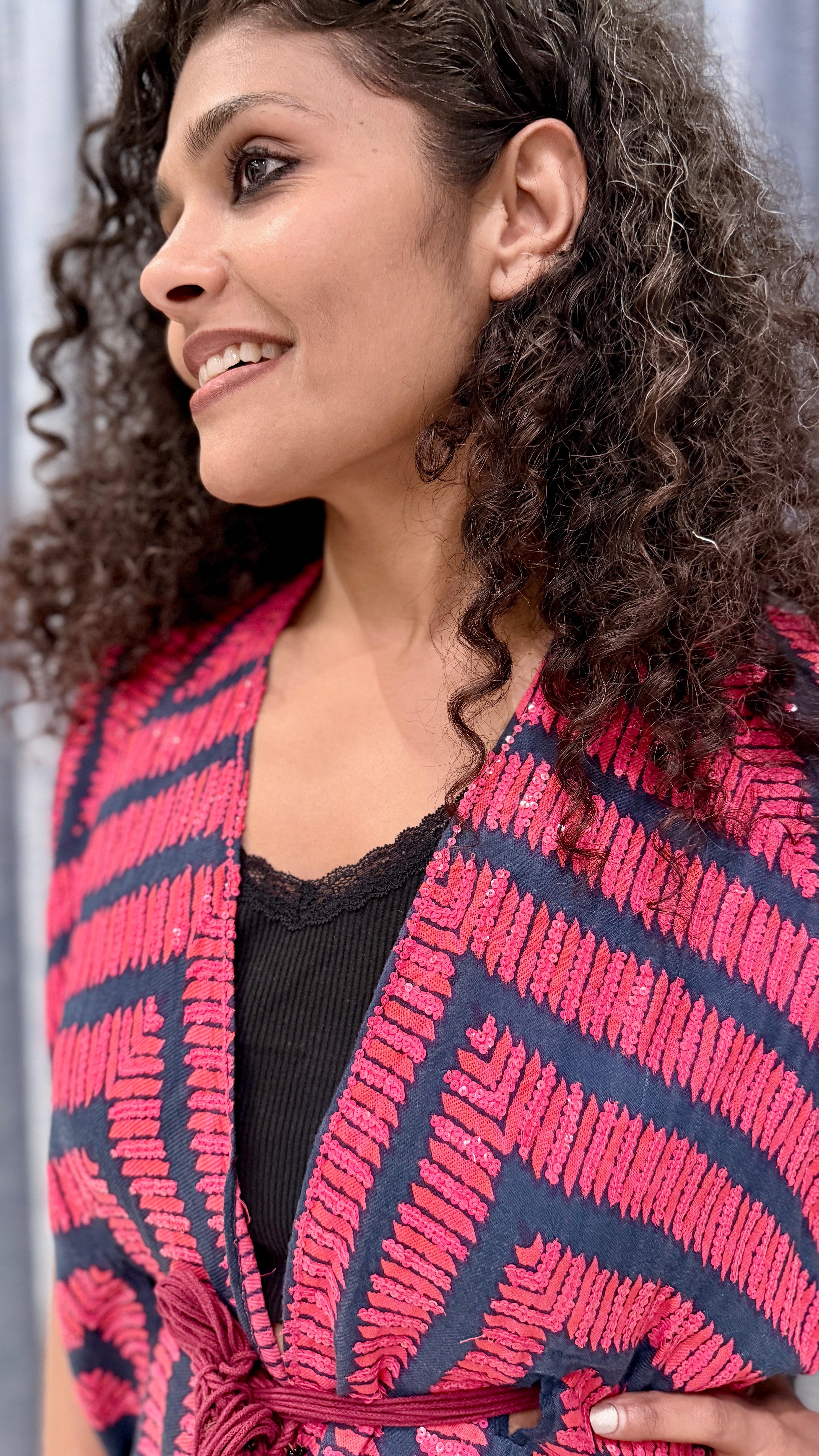 Pink Geometric Print Ethnic Vest – Sleeveless Navy Shrug with Fringe Ties