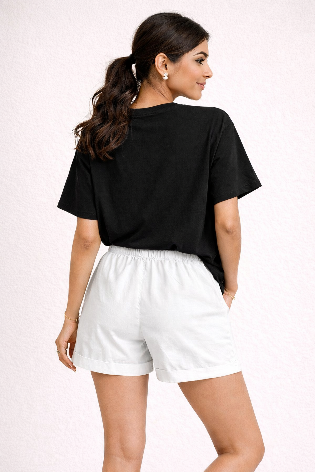 Off-White Drawstring Cuffed Shorts