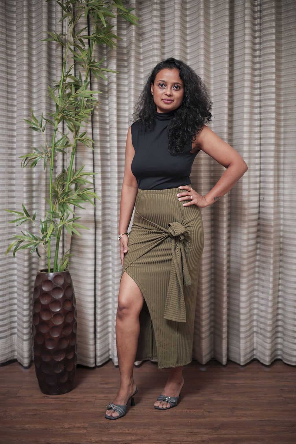 Olive Knot Detail Midi Skirt