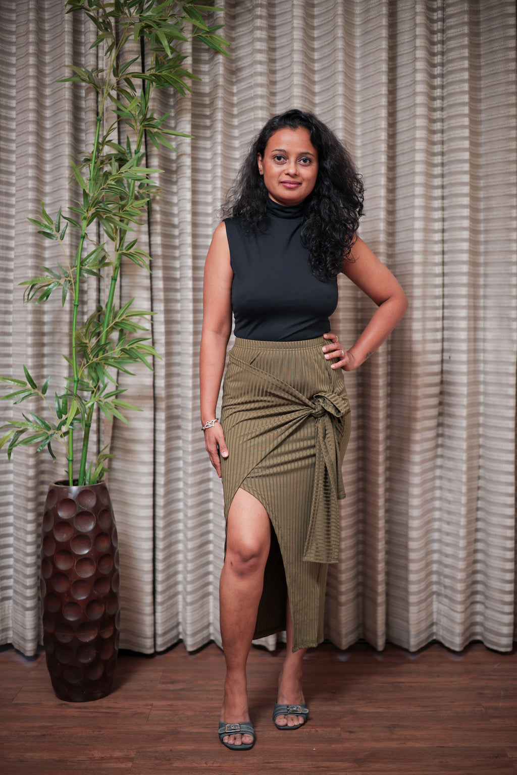 Olive Knot Detail Midi Skirt