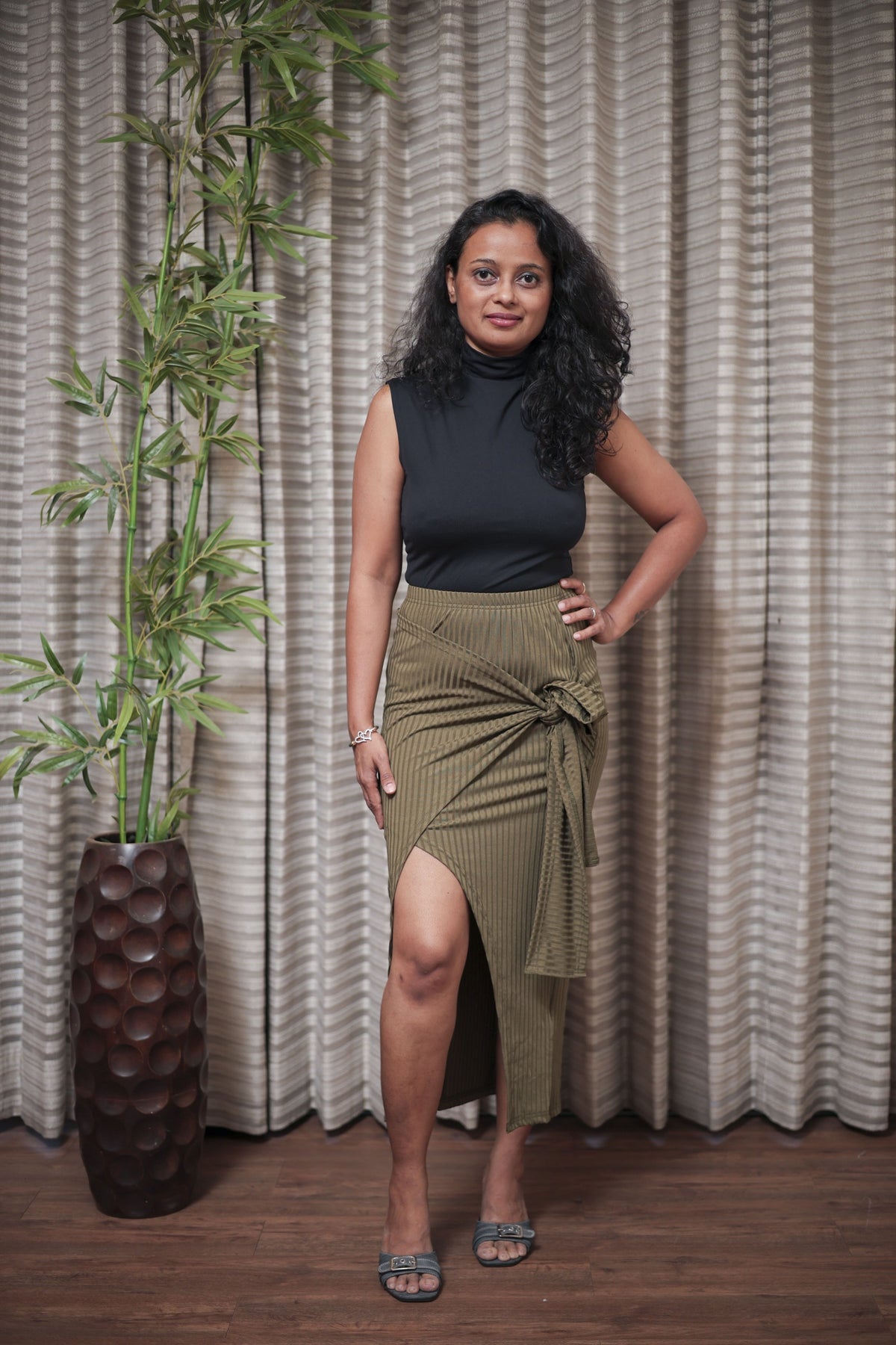 Olive Knot Detail Midi Skirt