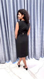 Black Sleeveless Knee-Length Dress