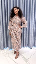Blush Floral Wrap Midi Dress – Elegant Button-Up Shirt Dress with Puff Sleeves