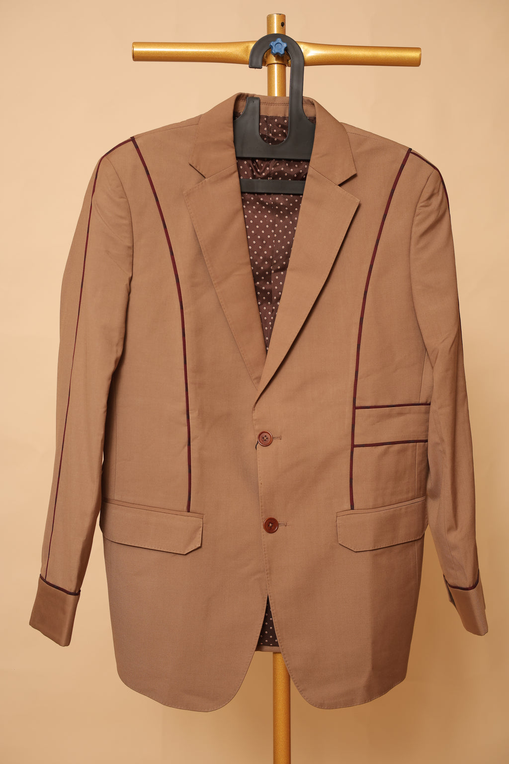 Men’s Tan Brown Contrast Piping Blazer