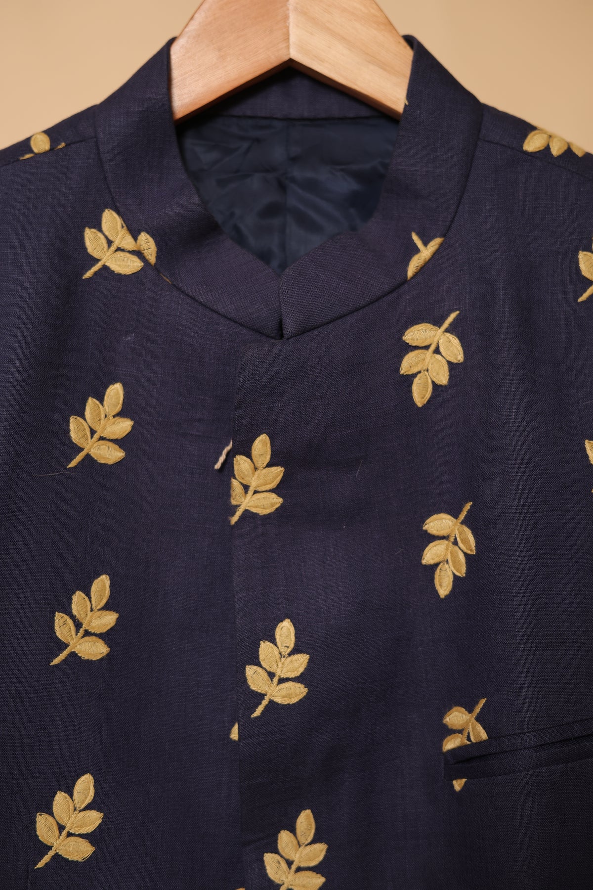 Men’s Navy Blue Gold Botanical Print Blazer