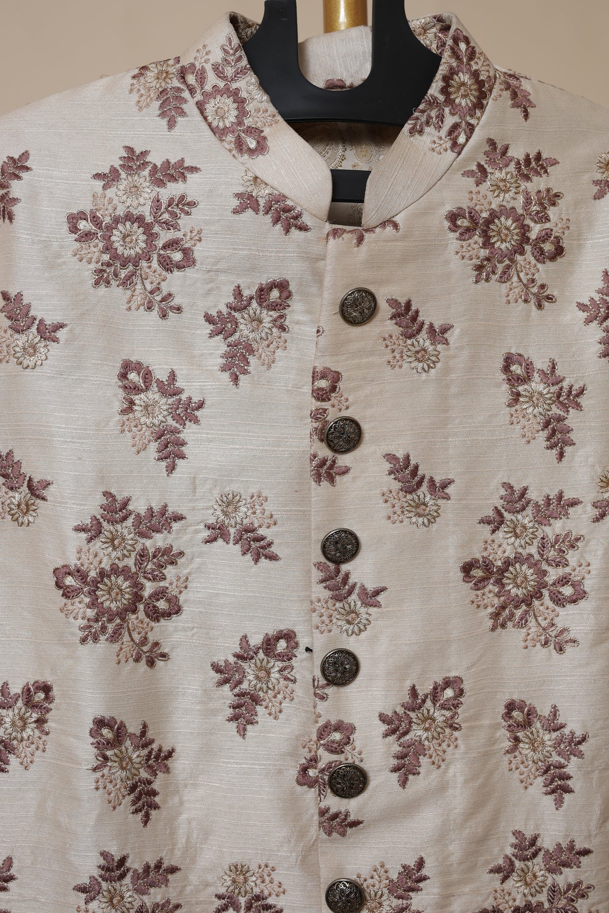 Men’s Ivory Floral Embroidered Designer Sherwani