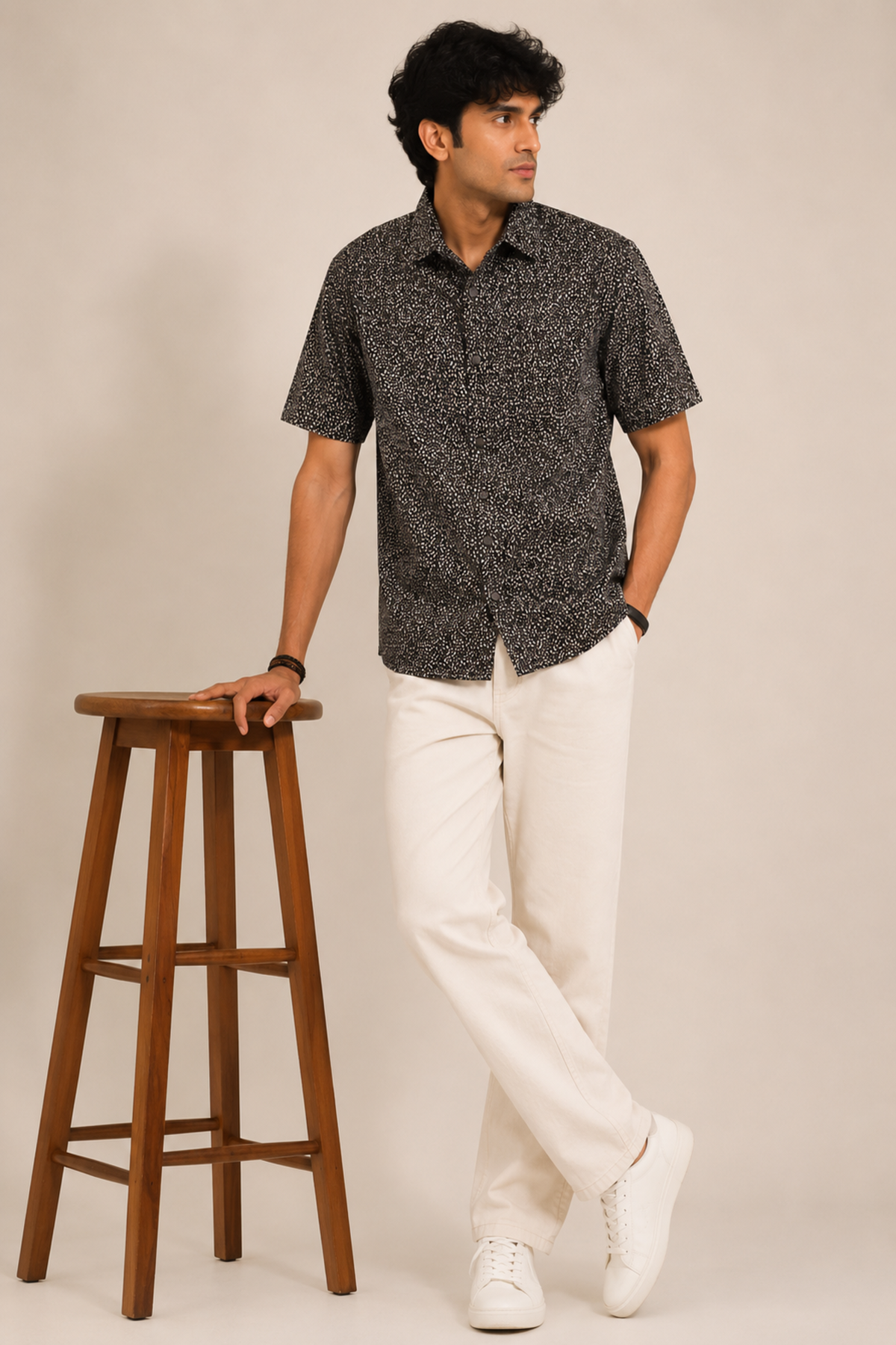 Black and White Micro-Abstract Print Short Sleeve Shirt