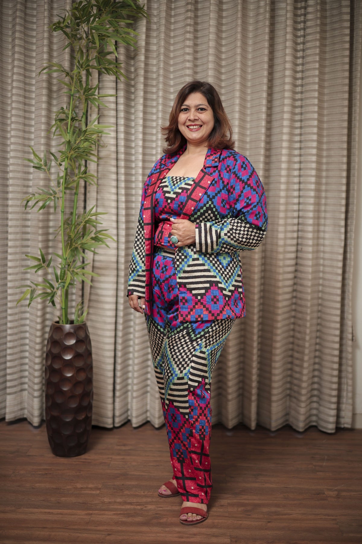 Vibrant Geometric Print 3-Piece Pantsuit with Strapless Top & Blazer