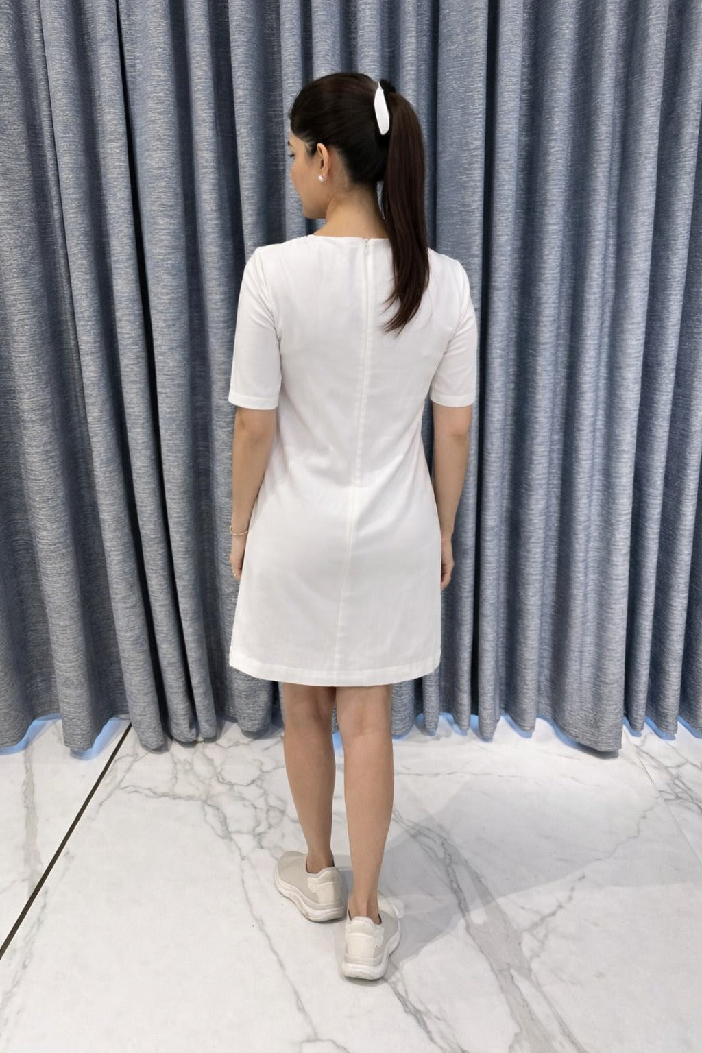 Elegant White Beaded Floral Detail Midi Dress