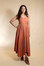 Elegant Pleated Maxi Dress with High-Low Hemline