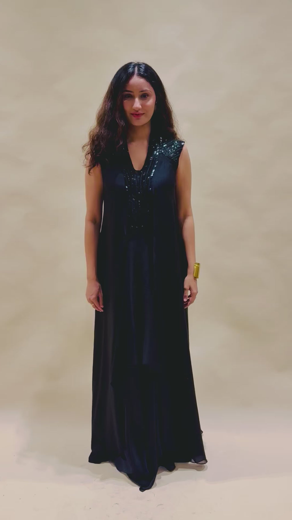 Elegant Sleeveless Black Gown