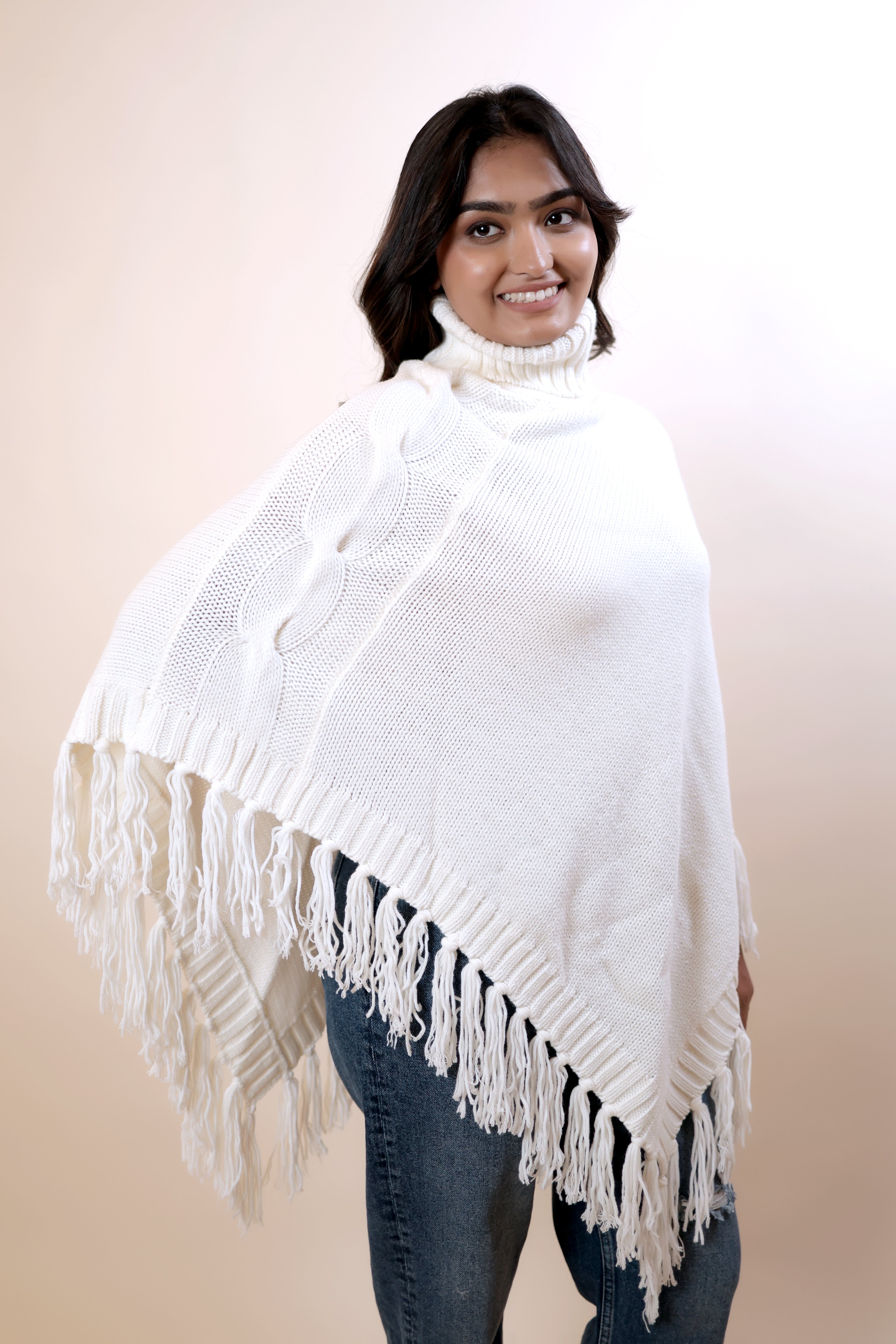Free Size White Winter Poncho