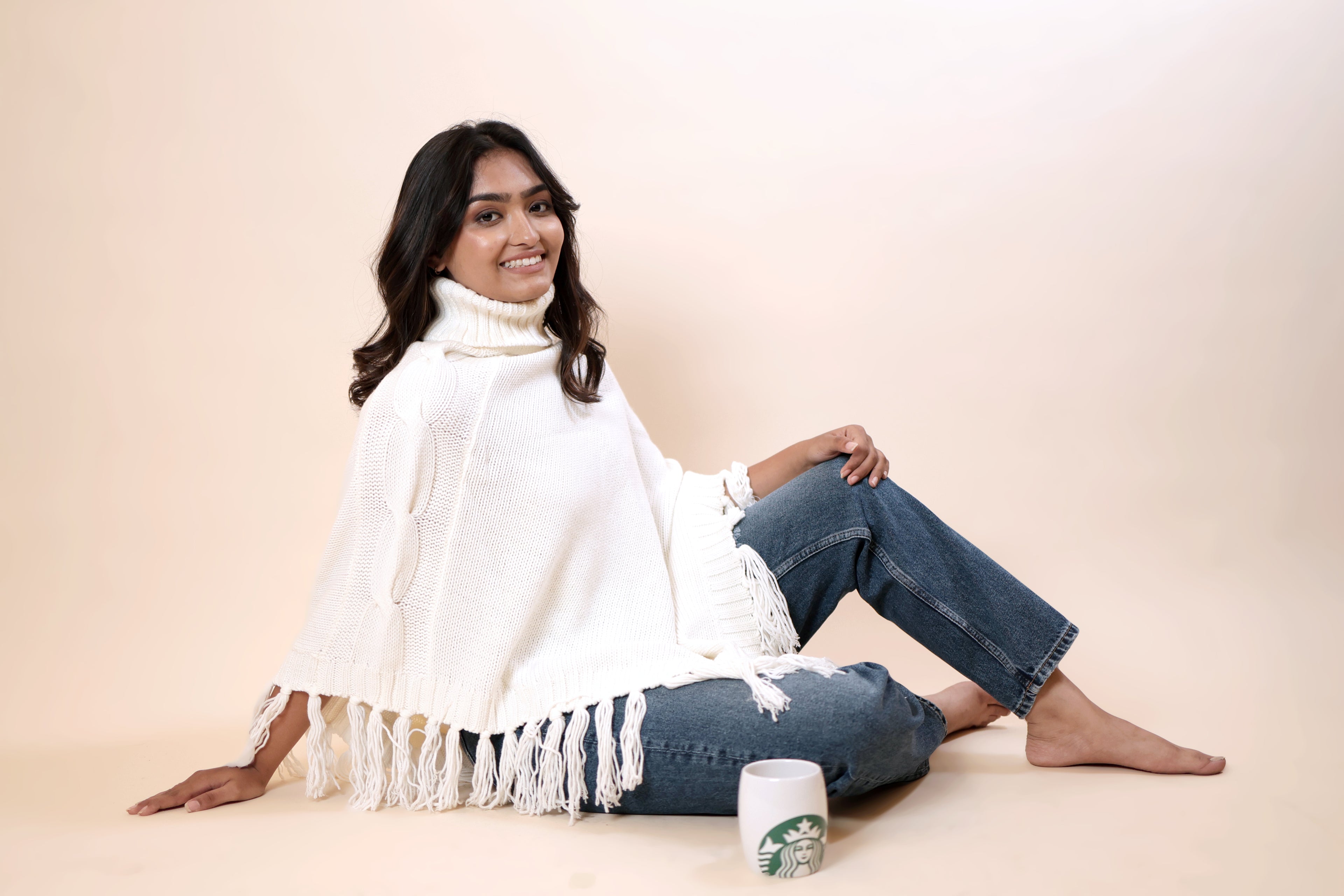 Free Size White Winter Poncho