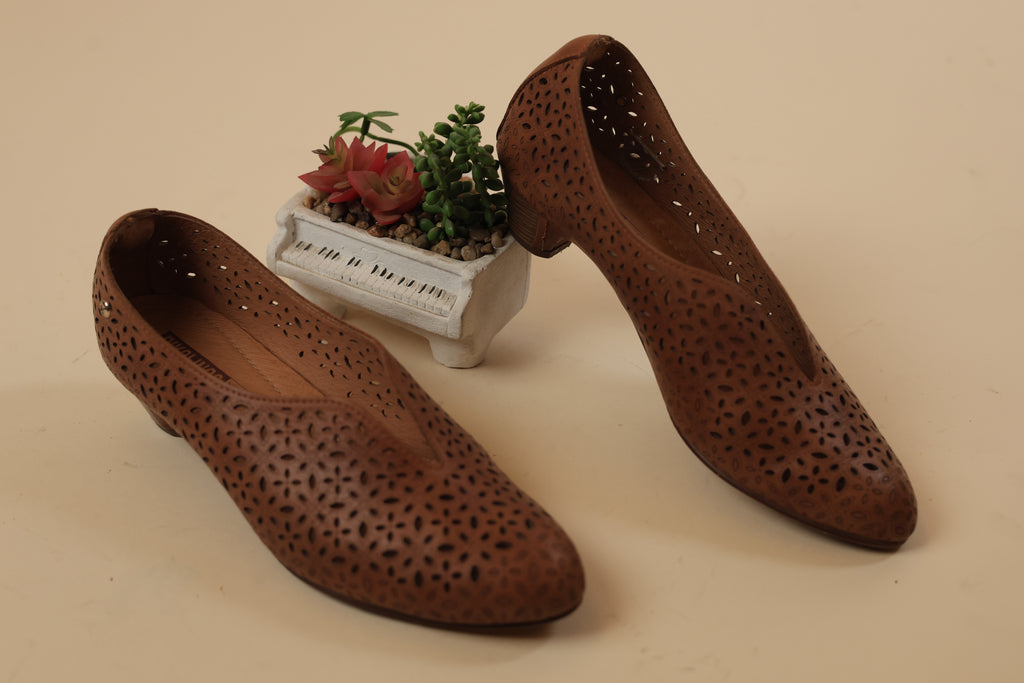 Pikolinos Perforated Leather Flats
