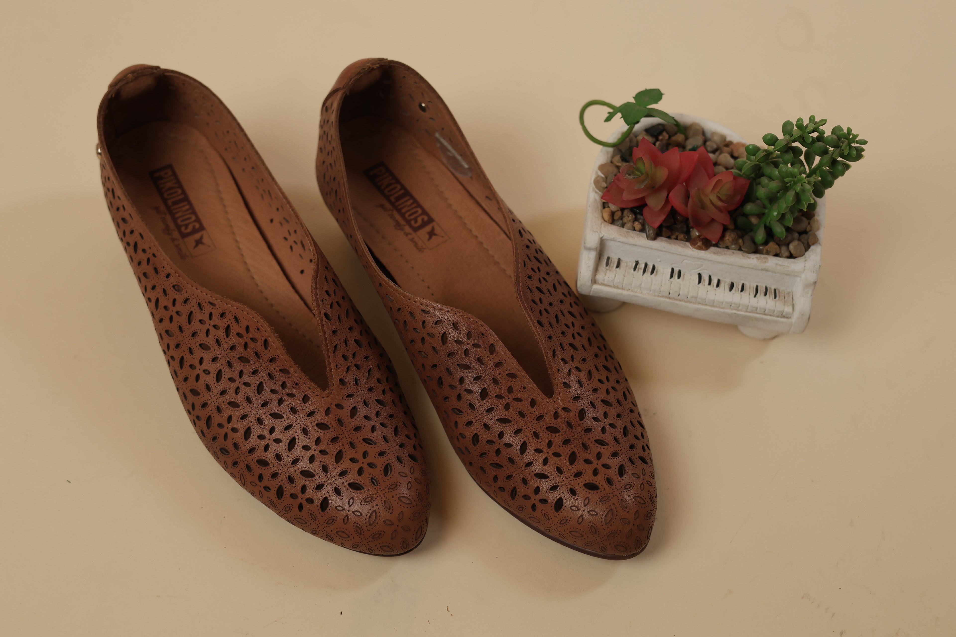 Pikolinos Perforated Leather Flats