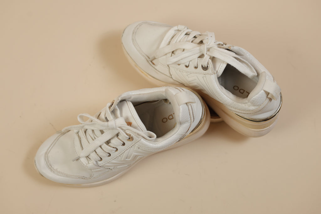 Neutral Tone Lace-Up Fashion Sneakers