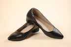 Black Pointed Low-Heel Shoes